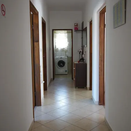 Apartmani Andre Selce Exterior photo
