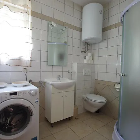 Apartmani Andre Selce Exterior photo