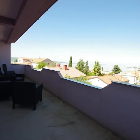Apartmani Andre Selce Exterior photo