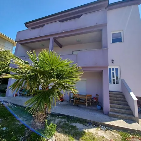 Apartmani Andre Selce Exterior photo