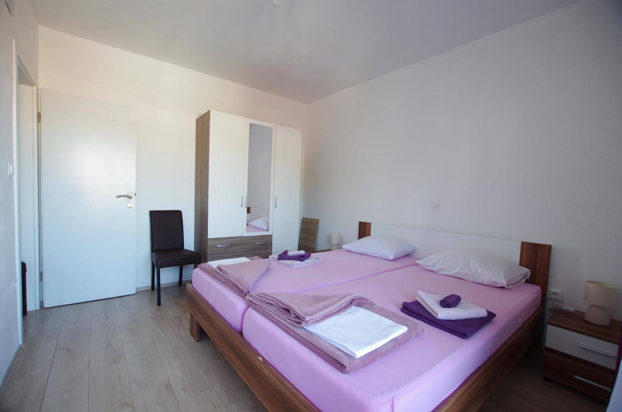 Andre Apartment